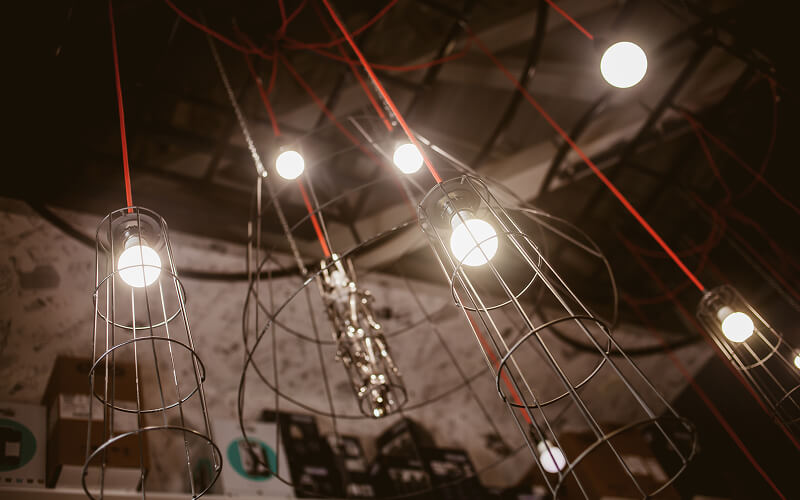 Image of exposed light bulb lamps