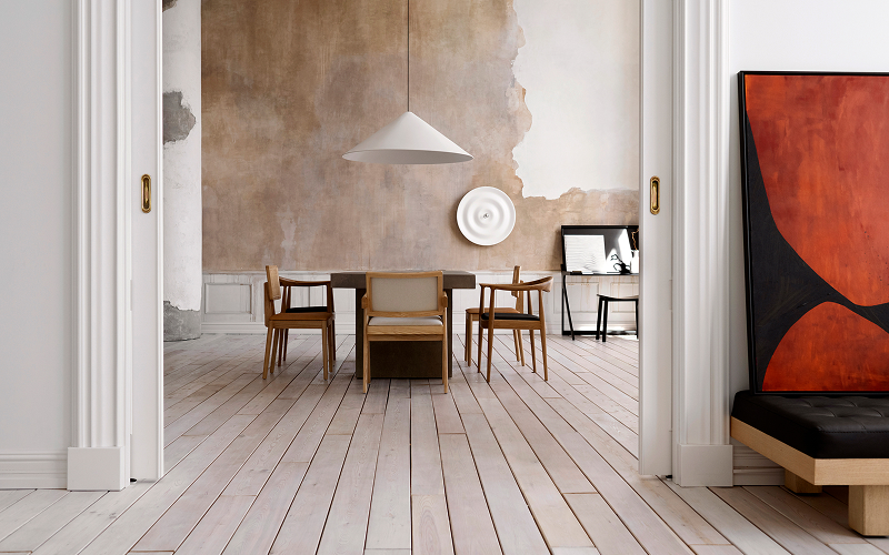 A stock photo of transitional interior design