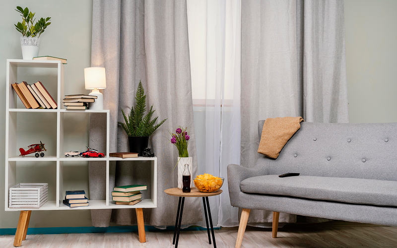 Space-saving furniture or a minimalist living room