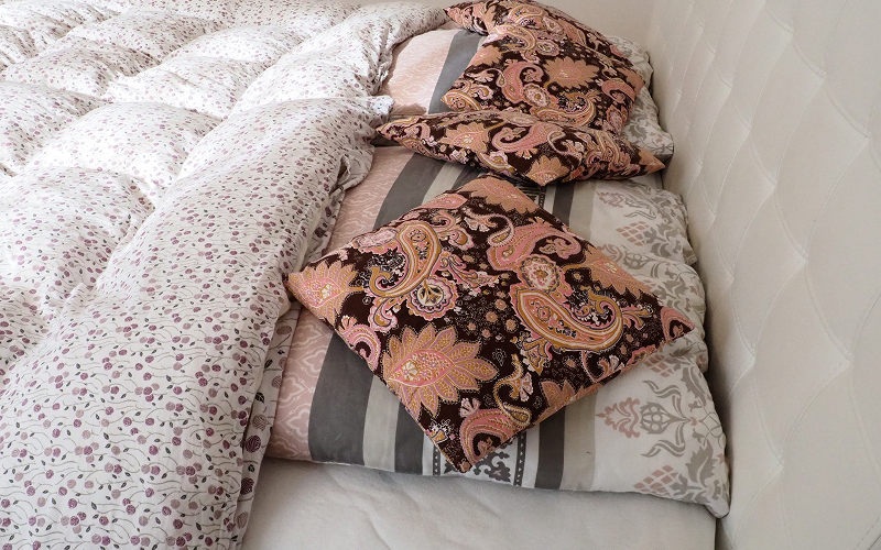 A bedding with mixed patterns