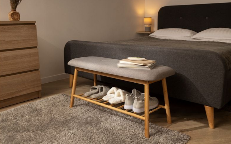 A bedroom area rug
