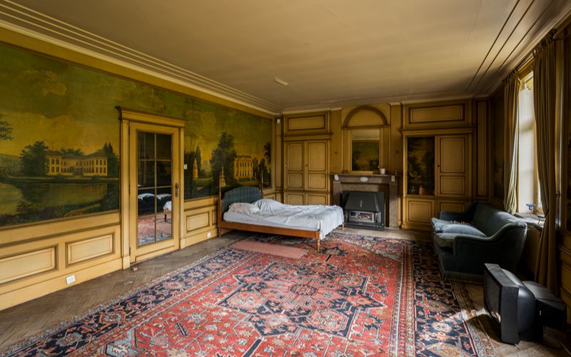 An Art Nouveau bedroom